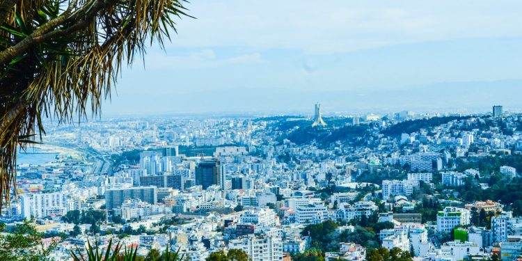 Explorarea detaliată a Capitalei Algeriei: Istorie, Cultură și Atracții Turistice