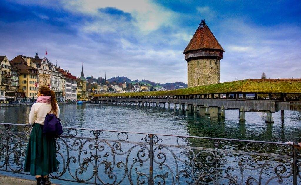 Lucerna Elveția - Ghid complet pentru cititorii interesați de istoria și obiceiurile acestei țări